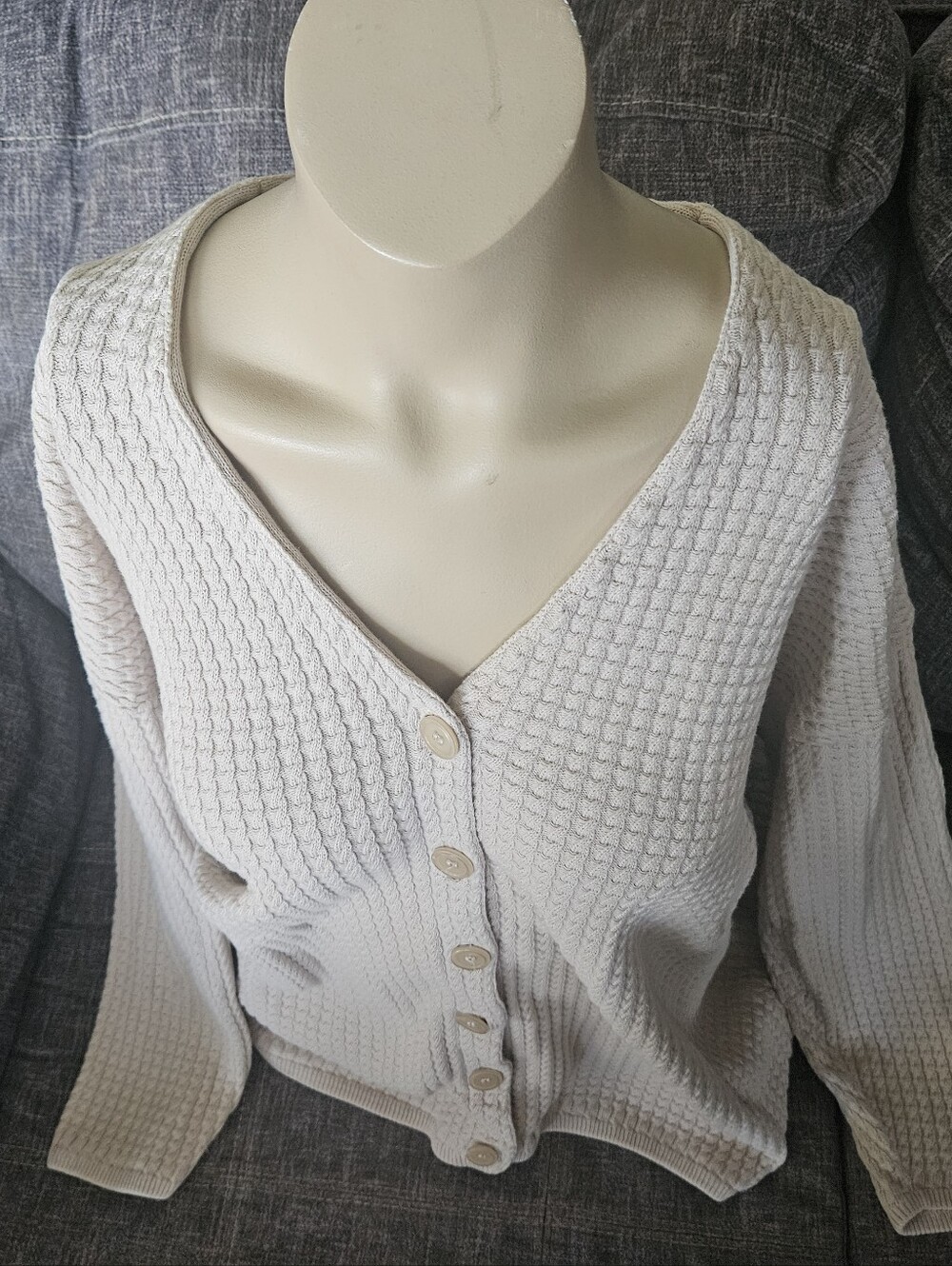 Judit Reichlein for Jera Designs 100% Cotton Cream Waffle Cardigan. 23PTP.
